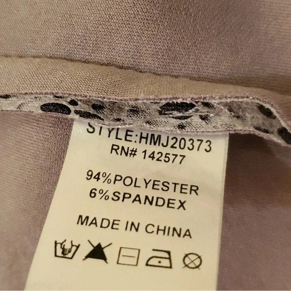 Haute Monde Motorcycle crop Snakeskin jacket - size large. J - Picture 11 of 12